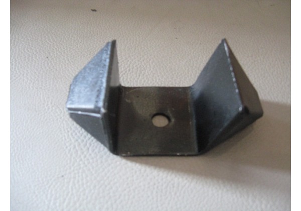 опора,подушка двигуна Peugeot Partner, 205, 306, 309, 405, Citroen Berlingo, Xantia, C15, ZX 1.0 - 1.4, 1.8 d, 1.9 d, 1.9 td, 2.0 hdi, 184425
